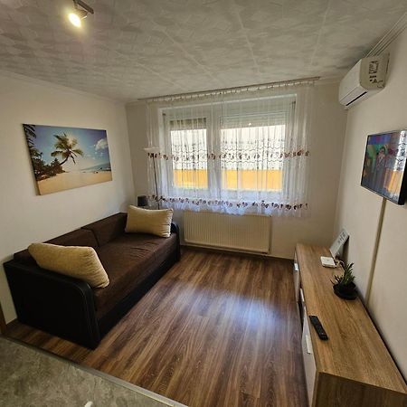 Fischer Apartman 2 Гайдусобосло Екстер'єр фото