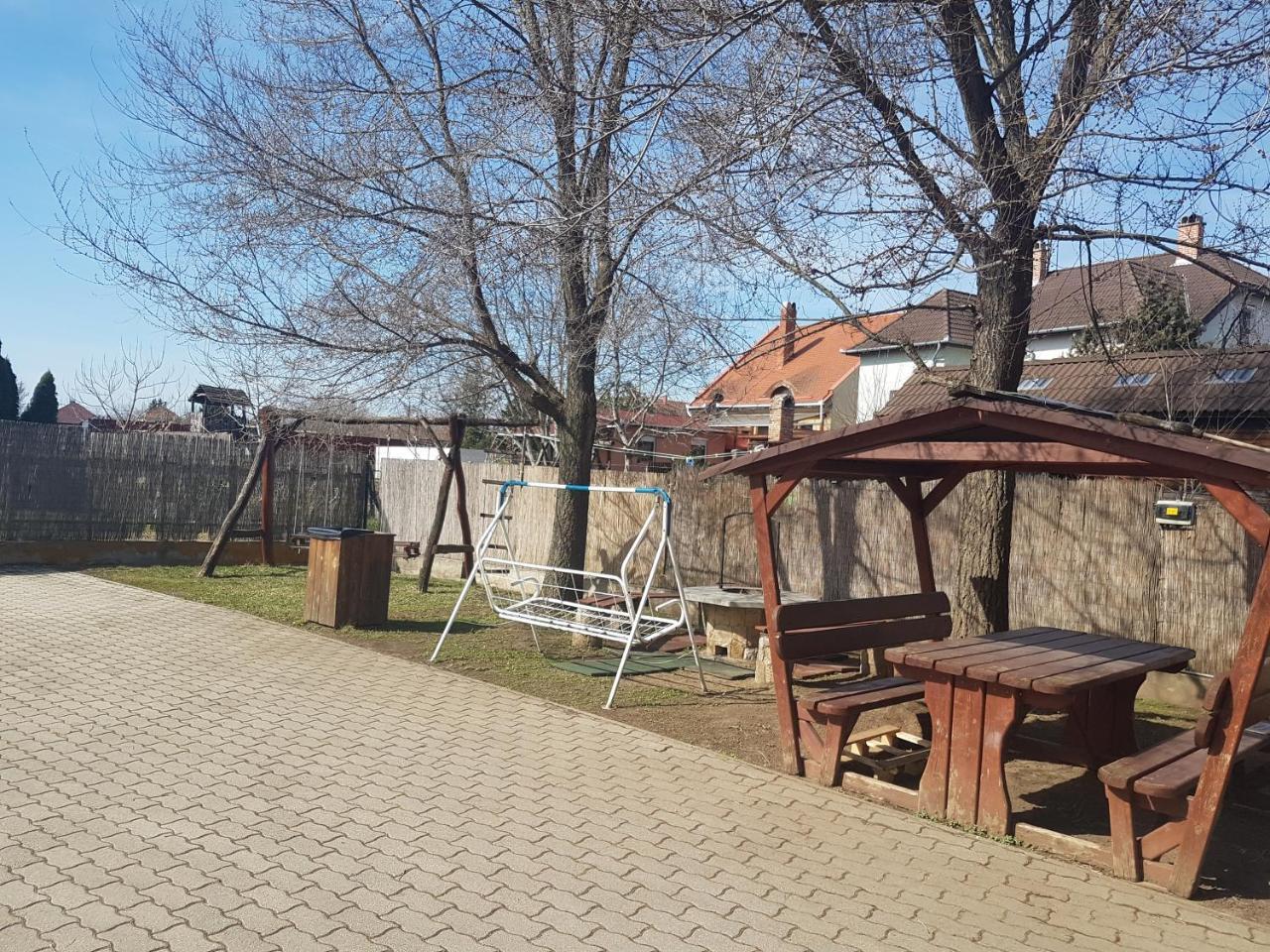 Fischer Apartman 2 Гайдусобосло Екстер'єр фото